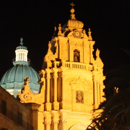 RAGUSA IBLA BY NIGTH