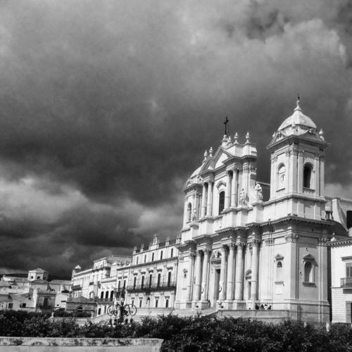 NOTO